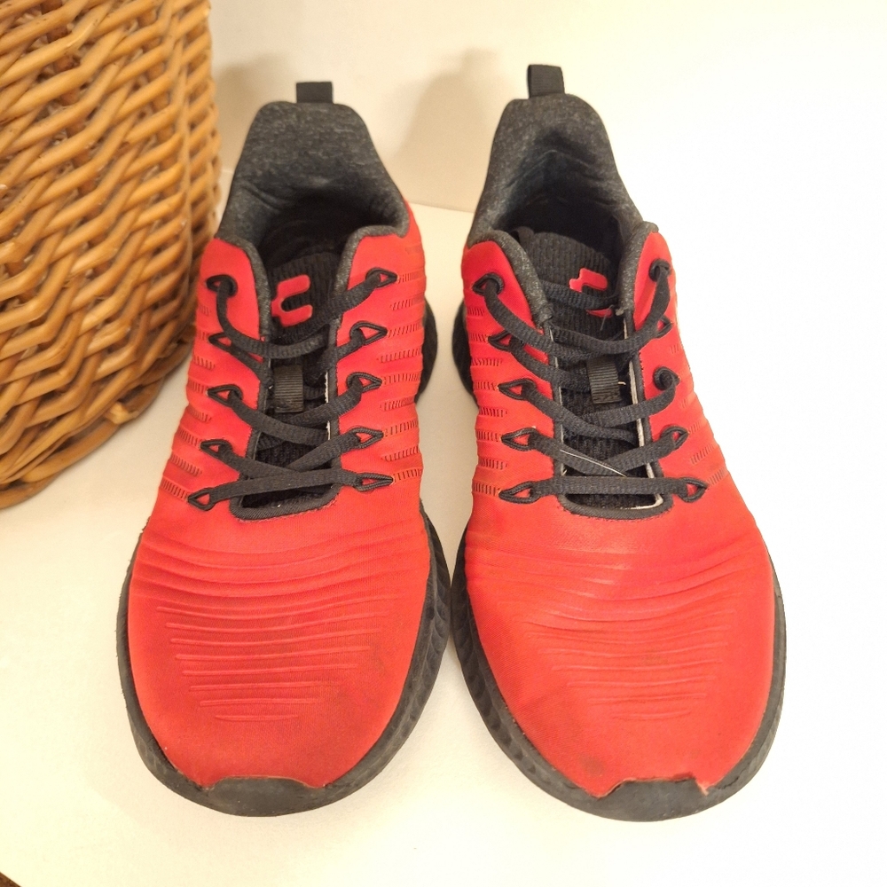 Charly Falcon Mens Red Running Athletic Shoes Size 8 Very Good Condition - Picture 2 of 5